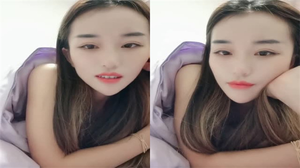 白皙苗条美少女口交诱惑男友激情上位骑乘