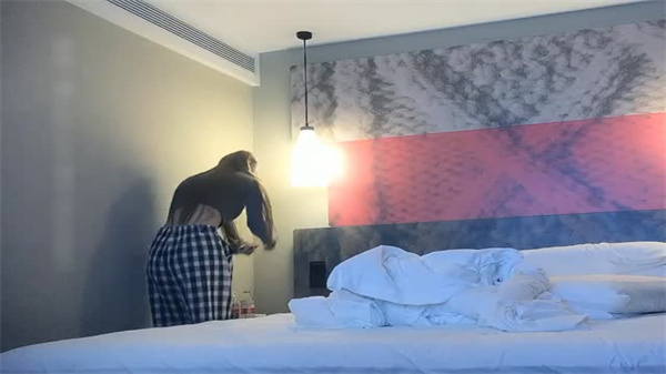 极品御姐 一米七五高长腿女神 骚穴被狂干到腿软求饶